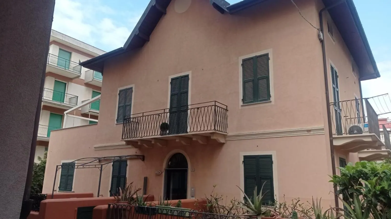 Apartament Italia 85 Pietra Ligure